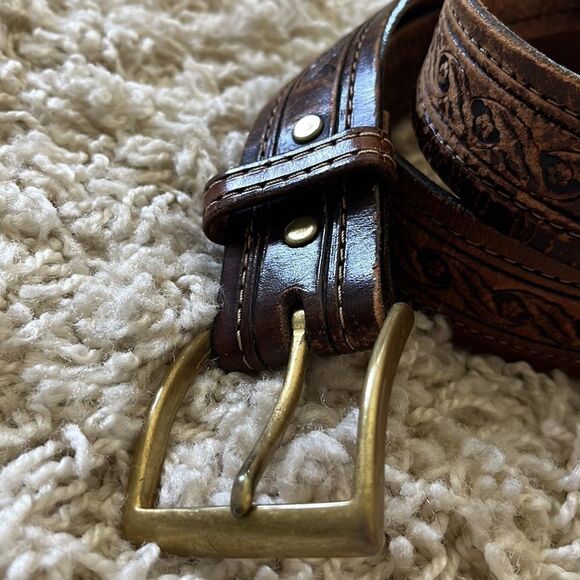 Beautiful men’s leather belt size 36 solid brass buckle - Picture 3 of 12